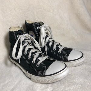 CONVERSE ALL STAR Black High Top Chucks Size 3
